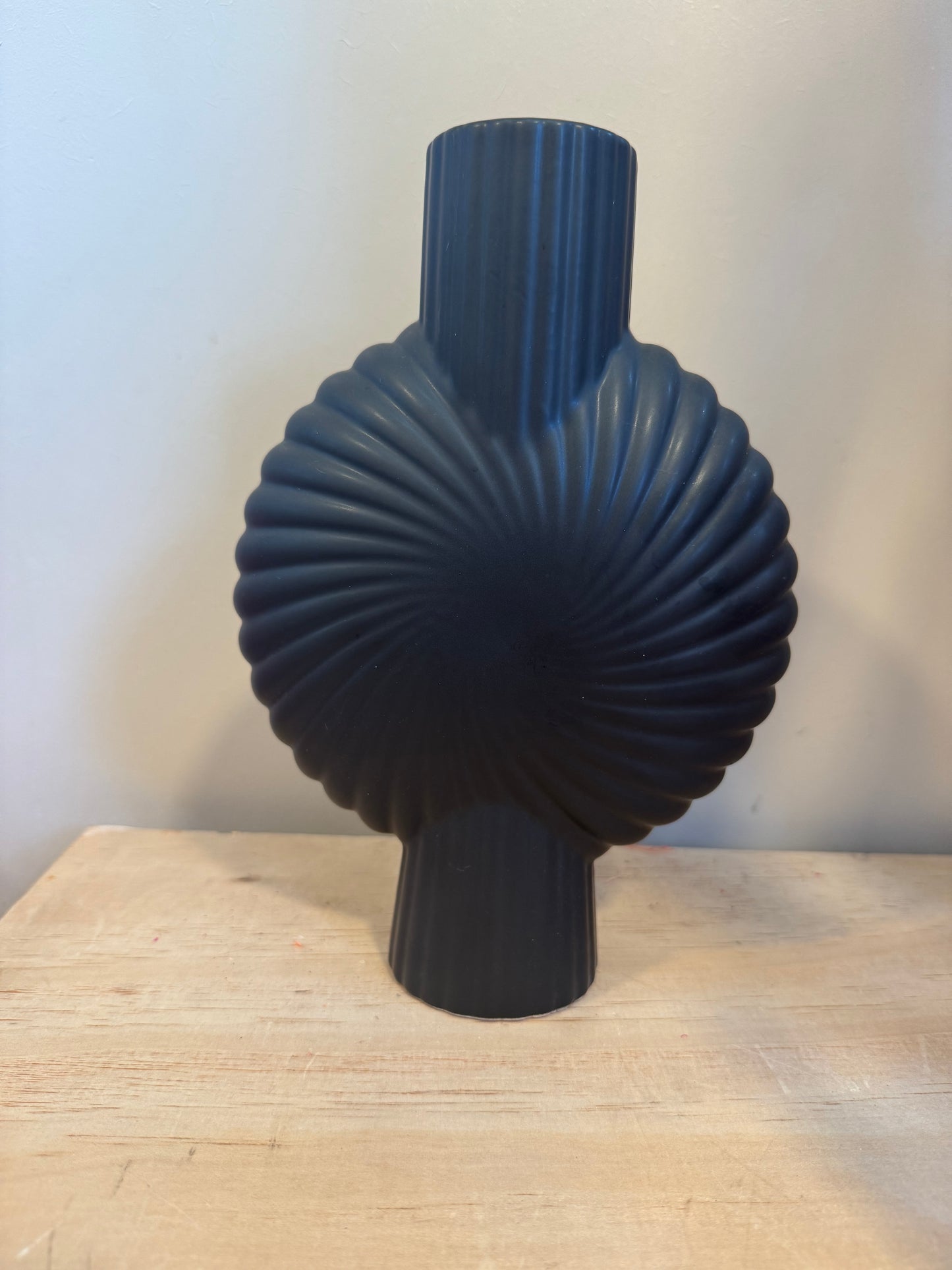Lucy Vase