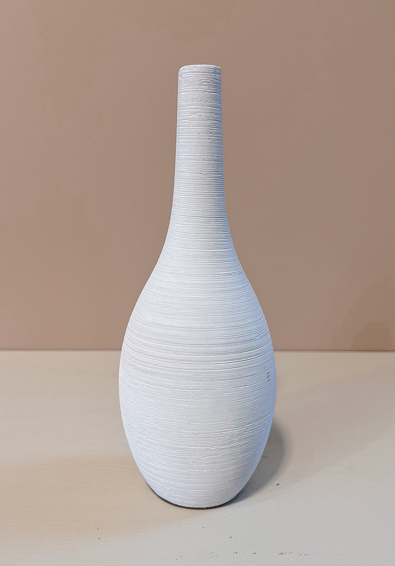 Tina Vase