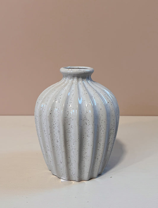 Rona Vase